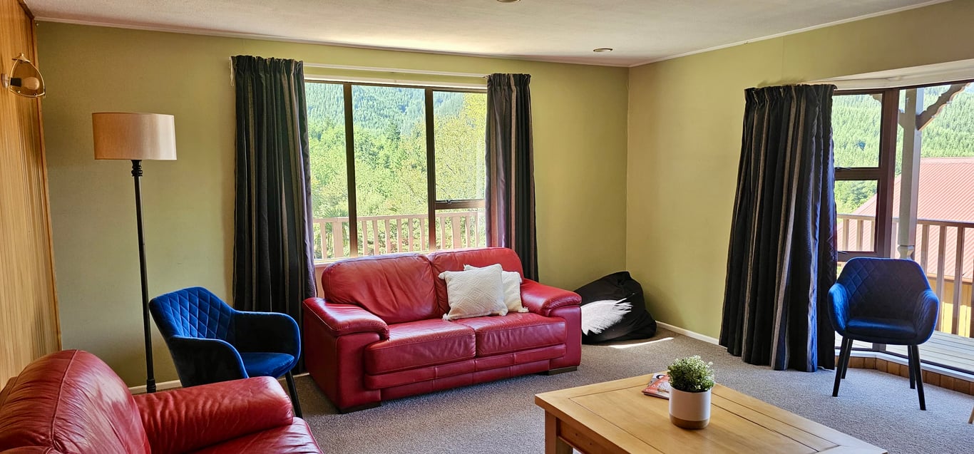 28 Acheron Heights (Pet Friendly) 