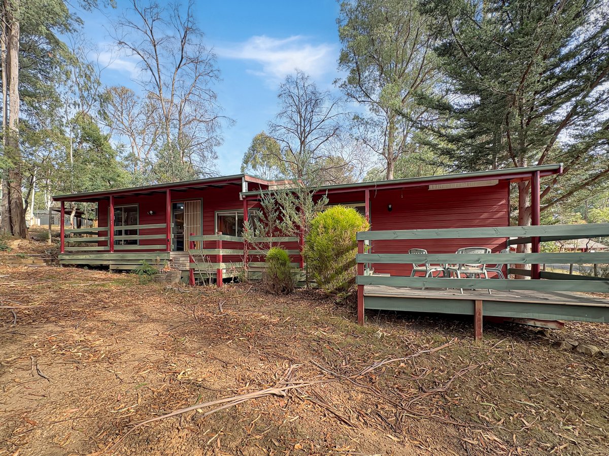 Rosella Views - Cosy Cottage at the Base of Mt Buller
