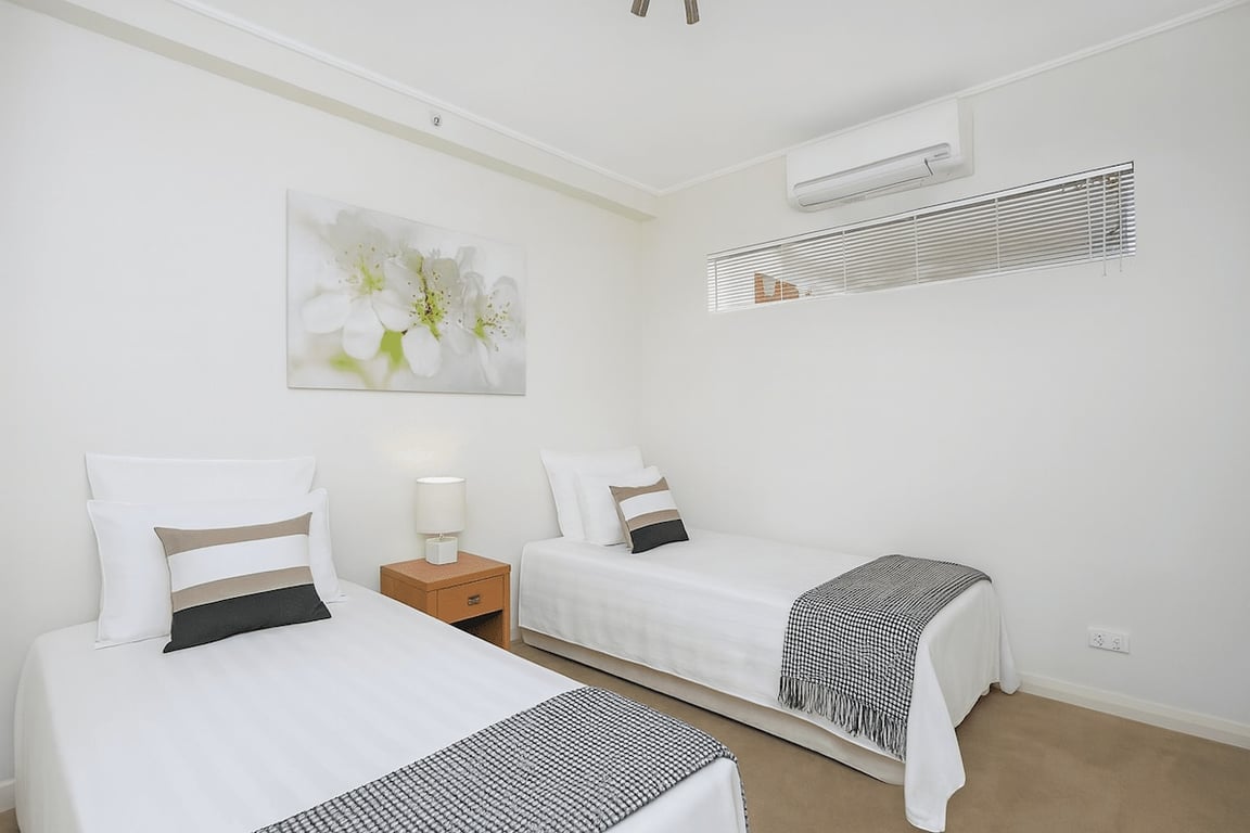 AX301 - North Sydney Urban Retreat | Pool & Gym Access