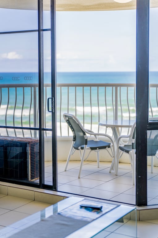 1 Bedroom Standard Apartment (Higher Floor)