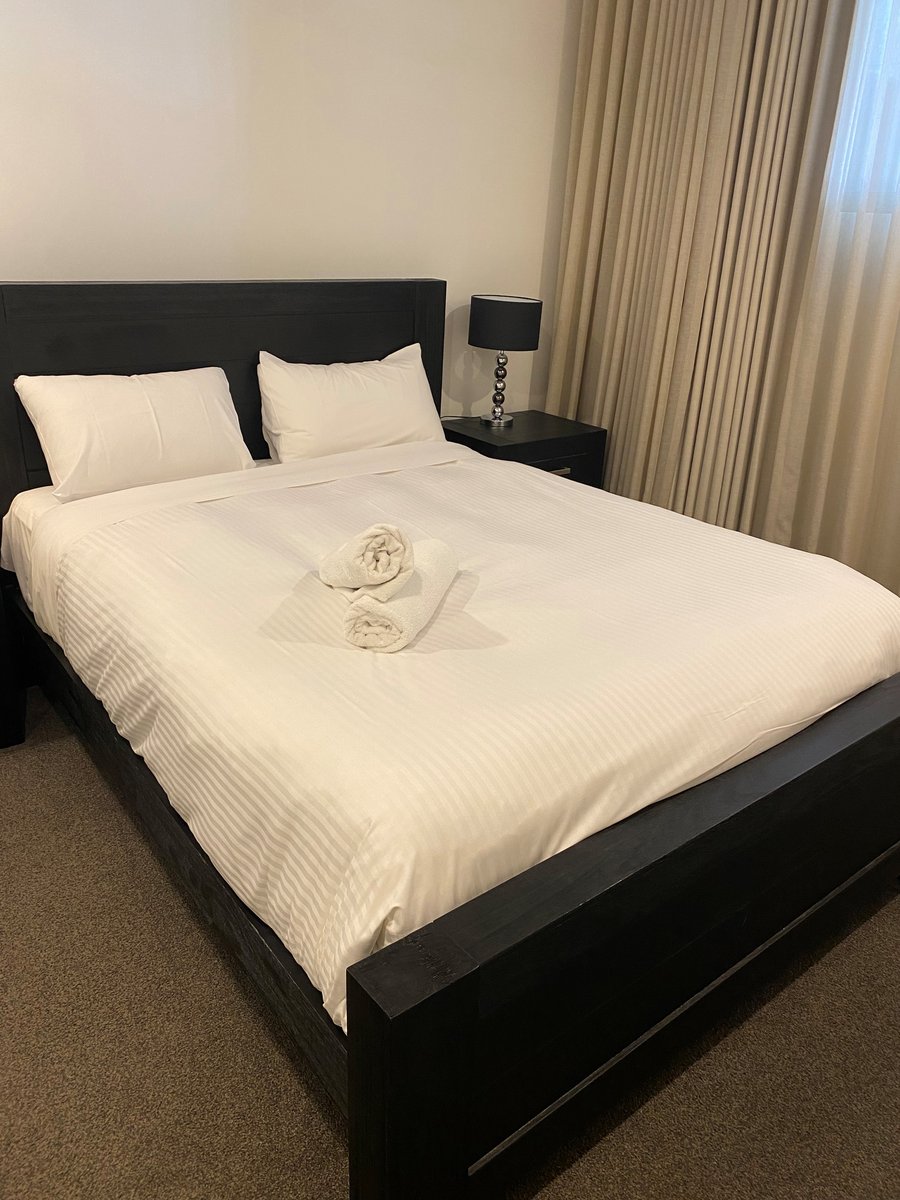 UNIT 10708 THE COSMOPOLITAN COTTON TREE  96 MEMORIAL AV