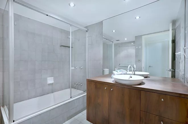 3 Bedroom Ground Apartment