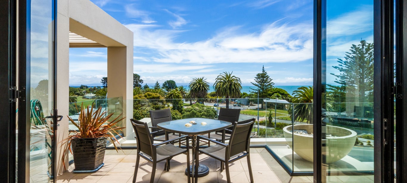 Silver Sands Apartment