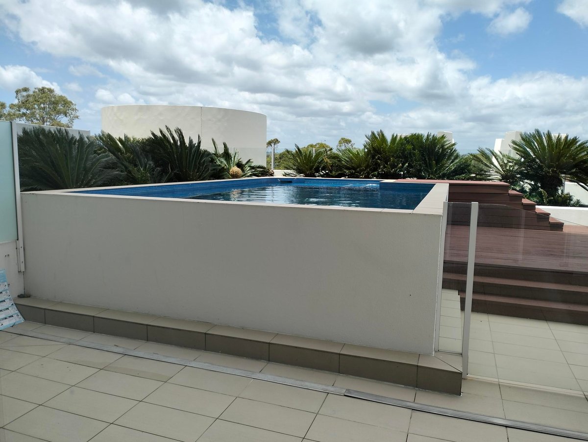 3 Bedroom Family Apartment- No Ocean View