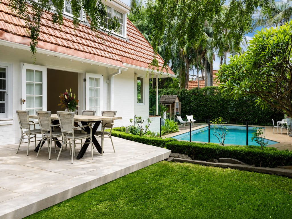 SPRU1 - Neutral Bay Family Haven  | Pool, Private Garden & Pizza Oven