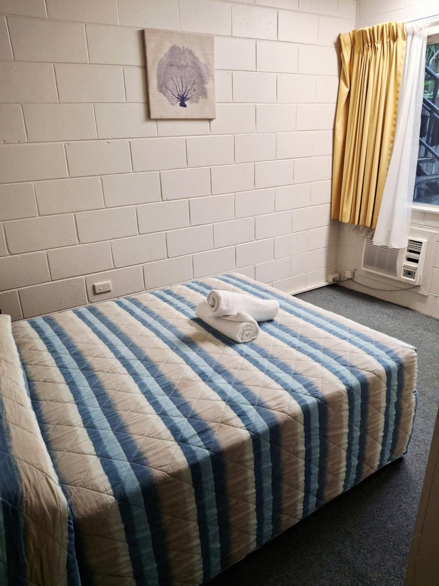 2 Bedroom