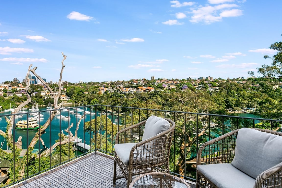 MOS17 - Mosman Moments | Relaxed Living With Water Views