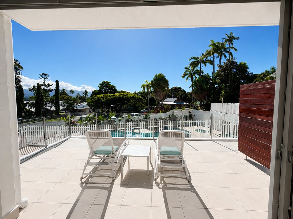 Club 2 Bedroom Apartment