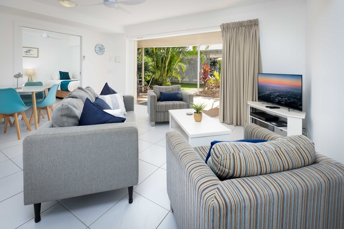 2 Bedroom Deluxe Apartment