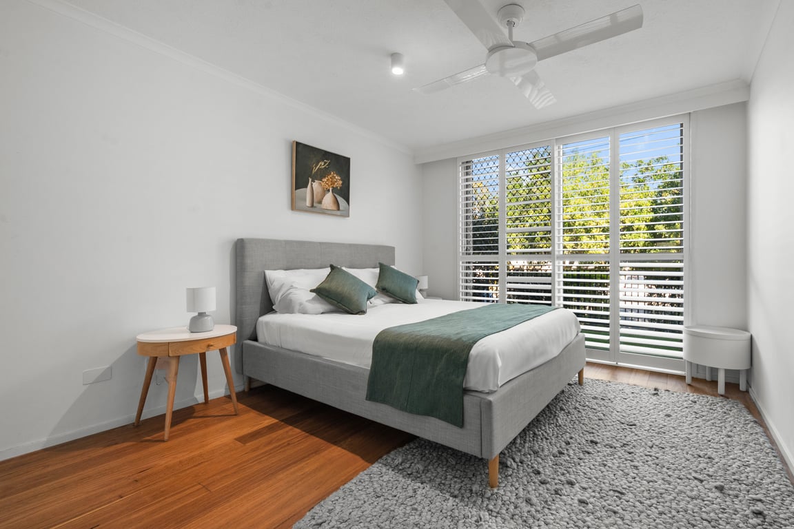 2 Bedroom Pool View with Courtyard-Unit 7 with A/C