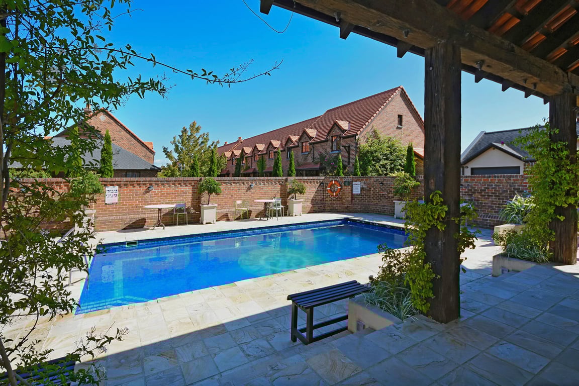 Monaco Village Apartment