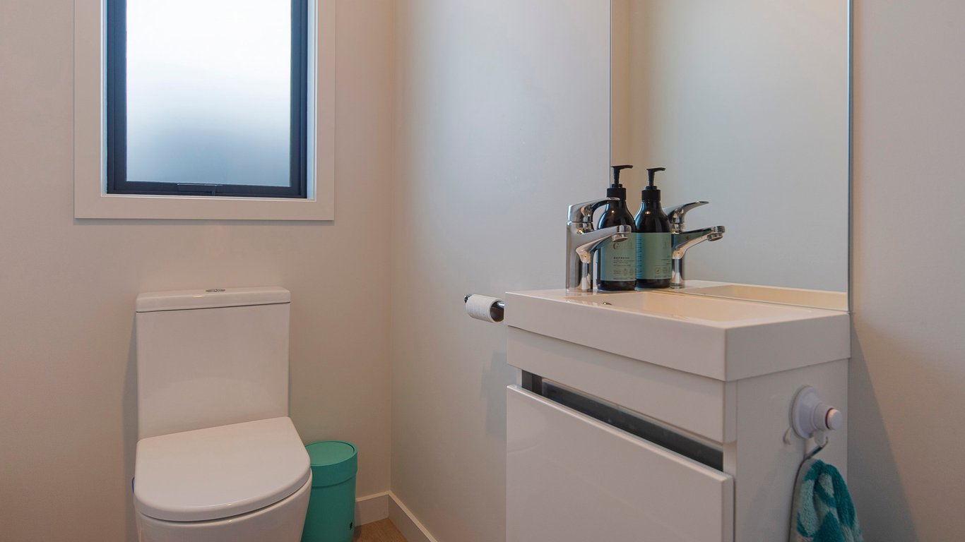 Modern Mapua Holiday Home