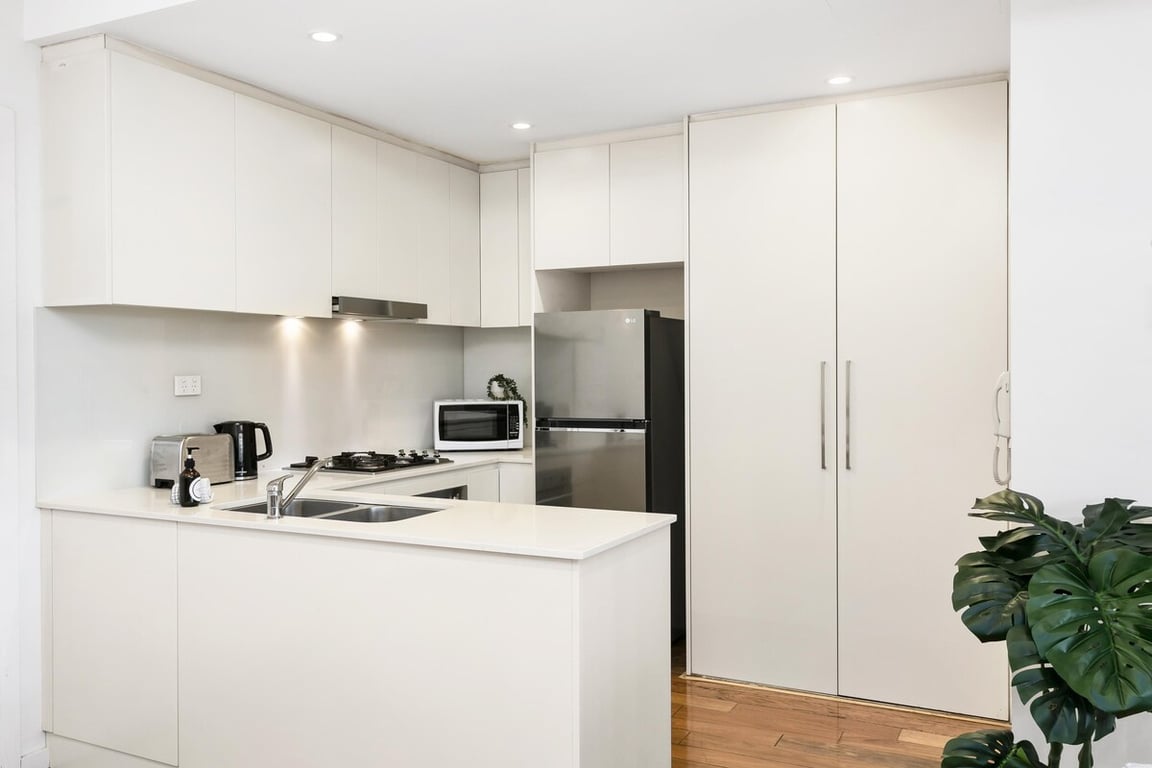 MOS27 - Mosman Moments | Contemporary Laidback Living