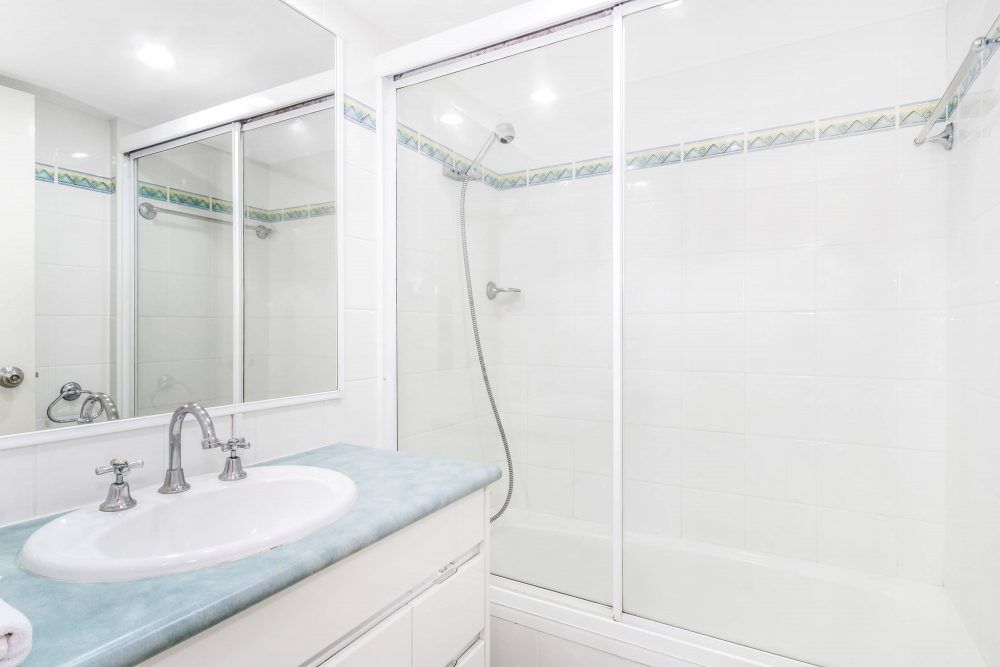 2 Bedroom Deluxe Apartment