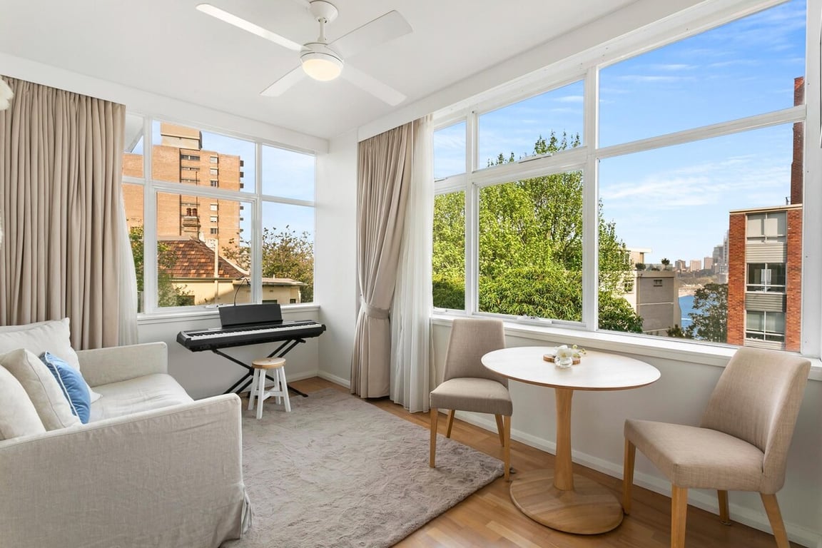 KIR02 - Kirribilli Basic Studio | Harbour Bridge Views