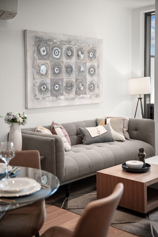 The Quiet Side of the City | 2 Bedrooms | 2 Bathrooms