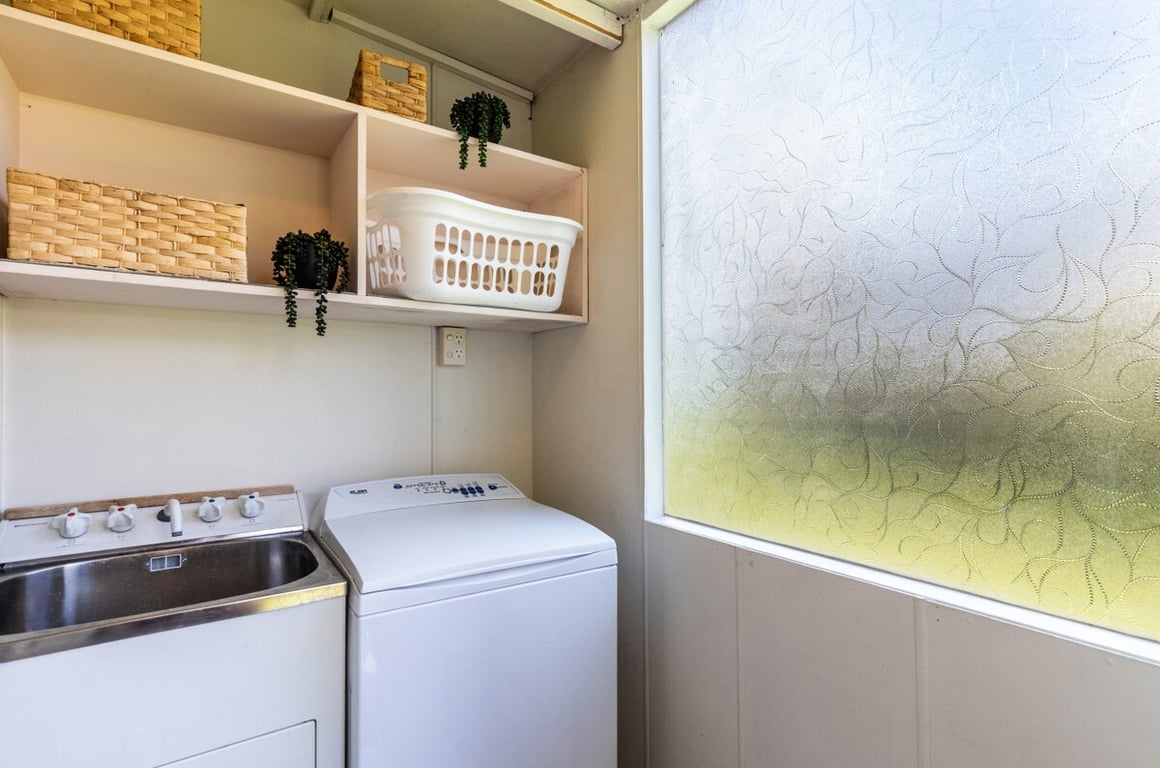 Tui'S Rest - Sunny 2-Bedroom Taupo Unit Walk To Town