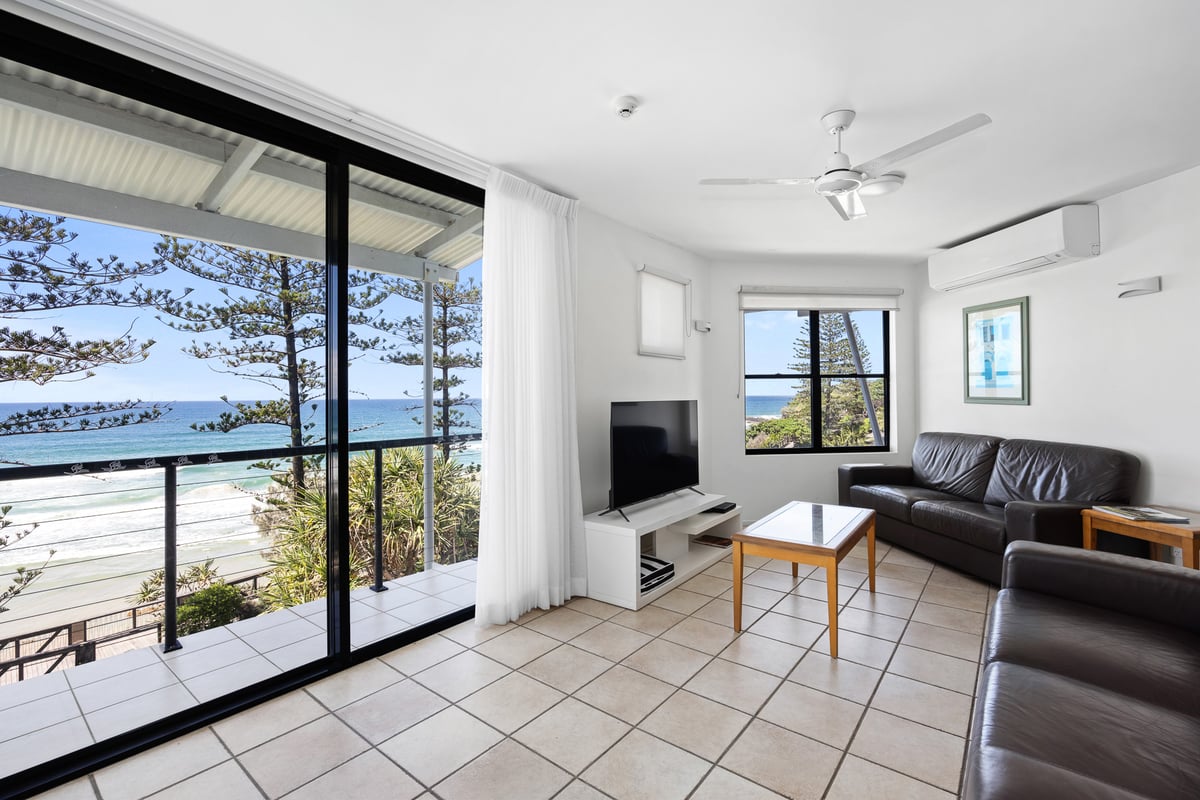 1 Bedroom Apartment Beachfront