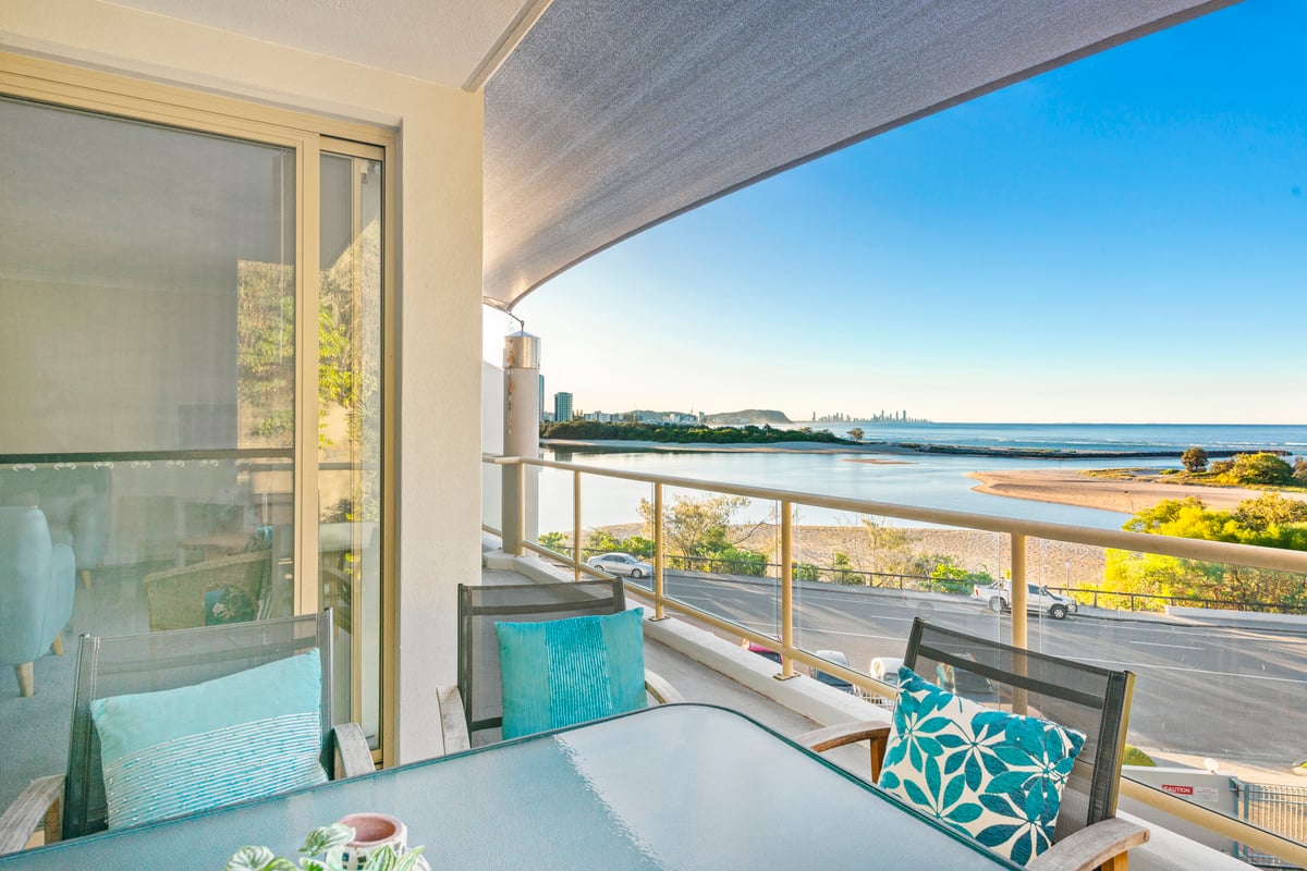 3 Bedroom 2 Bathroom Executive Apartment