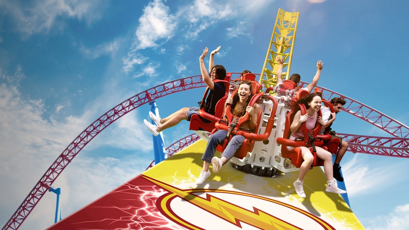 WARNER BROTHERS MOVIE WORLD