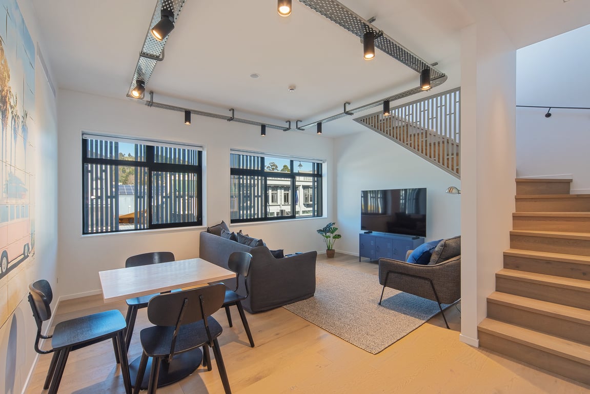 Inner City Apartments - 4