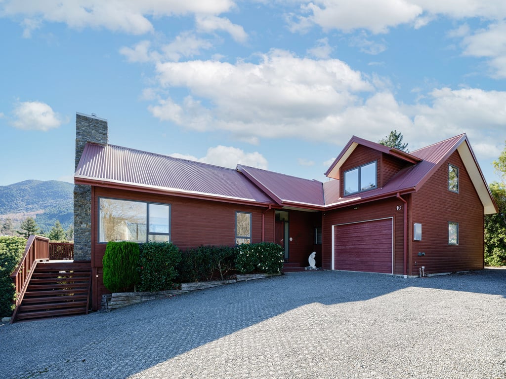10 Forest View Close