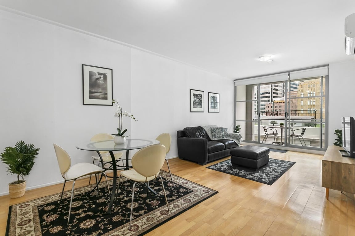 KS355 - CBD Crib | Skyline Views Meet Pool & Gym Living