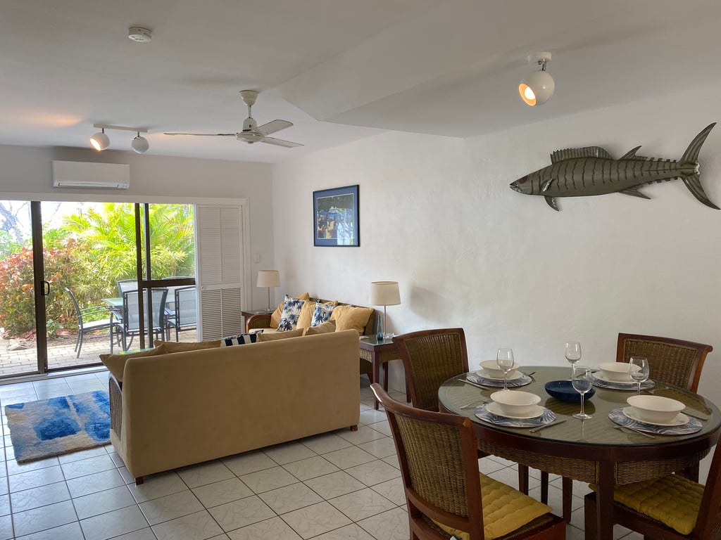 2 Bedroom / 2 Bathroom Beachfront Apartment