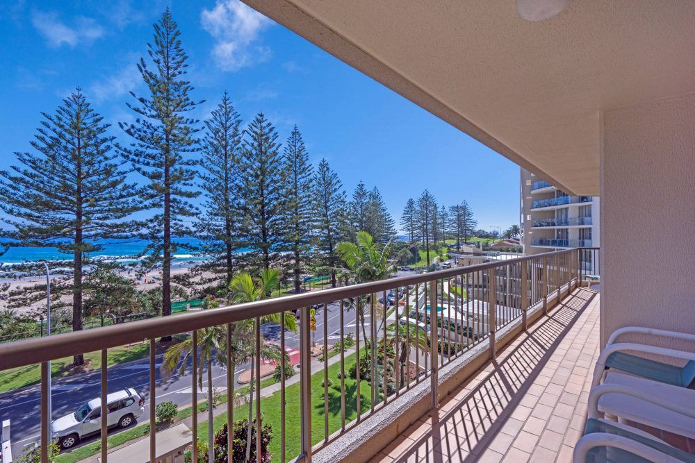 2 Bedroom Deluxe Apartment