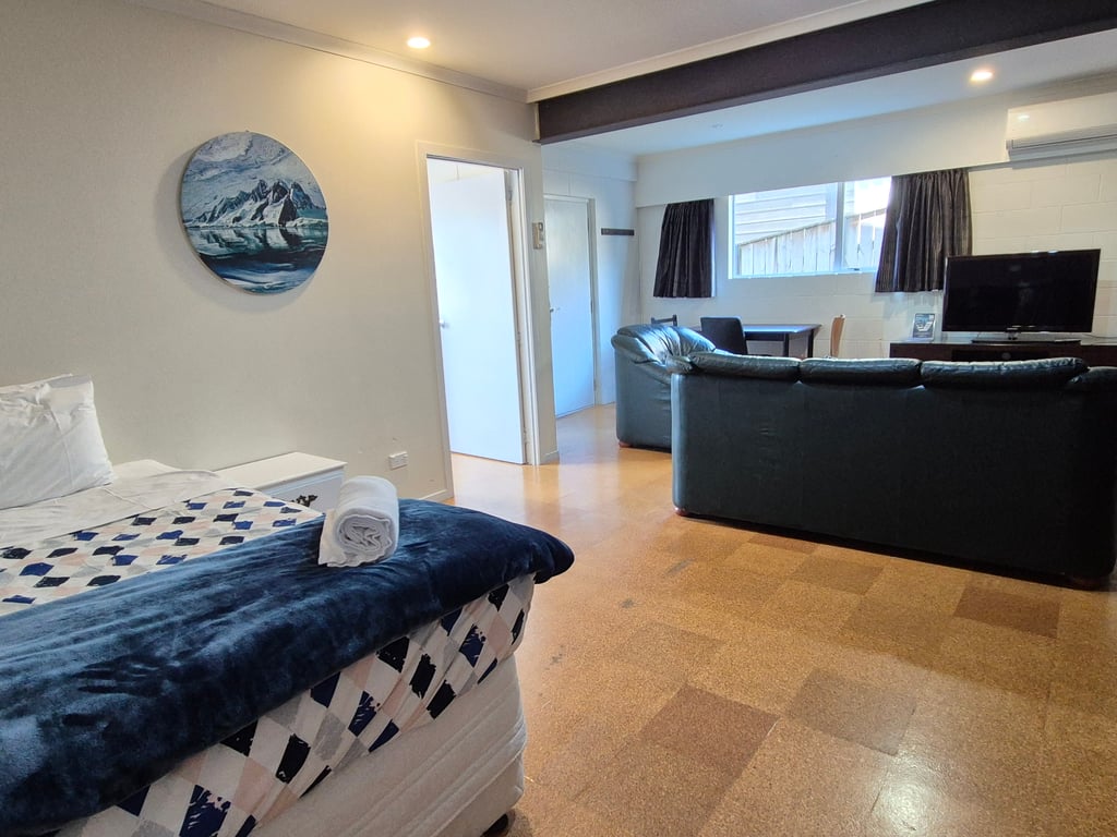 The Ferns - Large Home for Family Holidays  