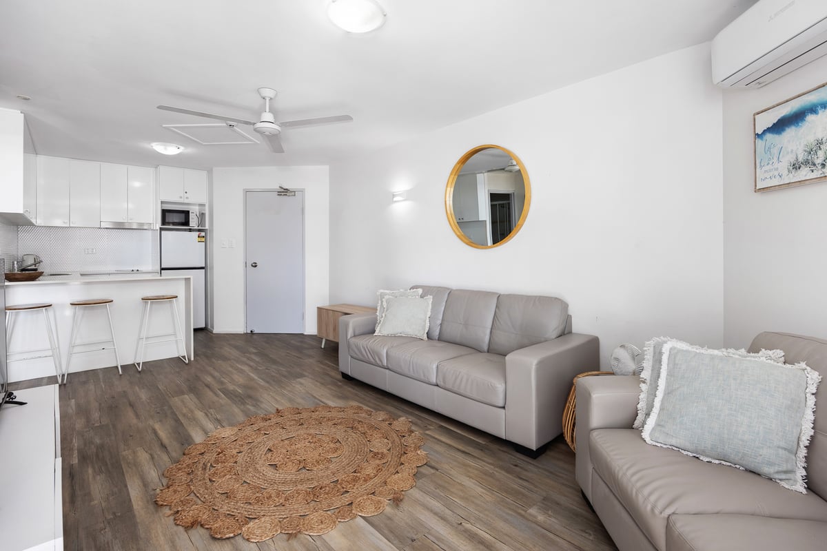 2 Bedroom Apartment with Ocean View