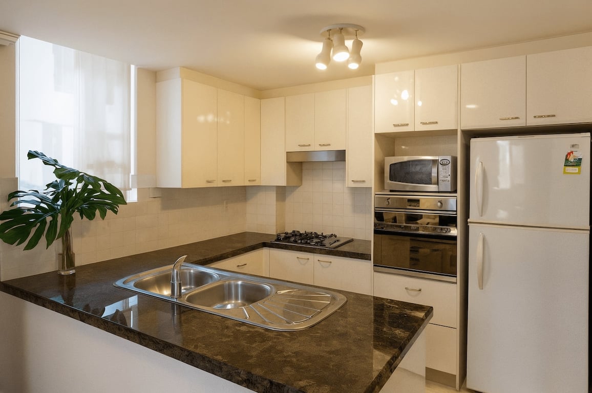 BUCHN - Balmain Basic Pad | Laidback Life In Trendy Suburb