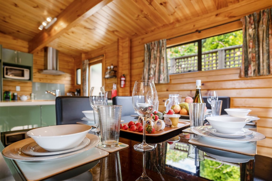 Mountain Gem - Hanmer Springs Holiday Home (Pet Friendly)