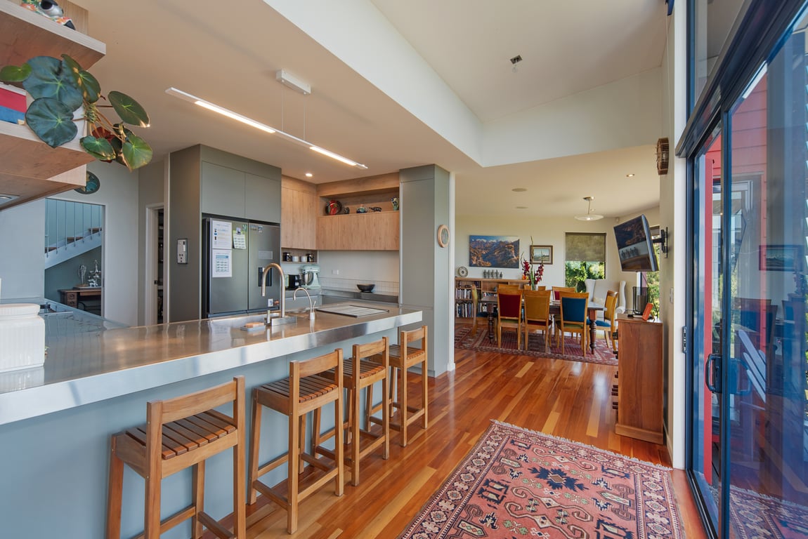 Pohutukawa House - Views, Pools, Serenity!