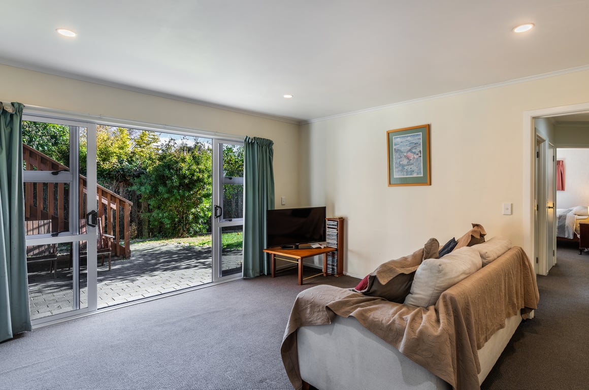 Large Family Home Close To The Lake & Has Wifi