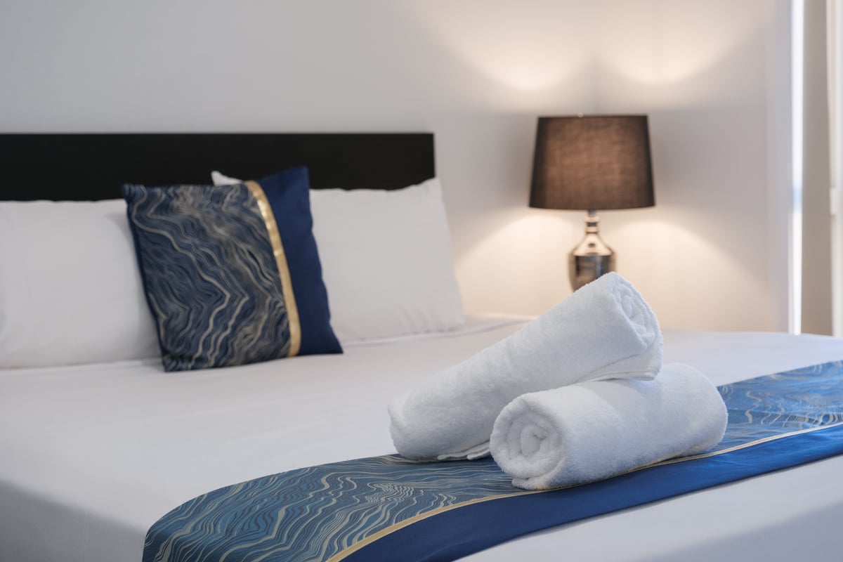 2 Bedroom Apartment. 1Queen &1 Queen plus Single