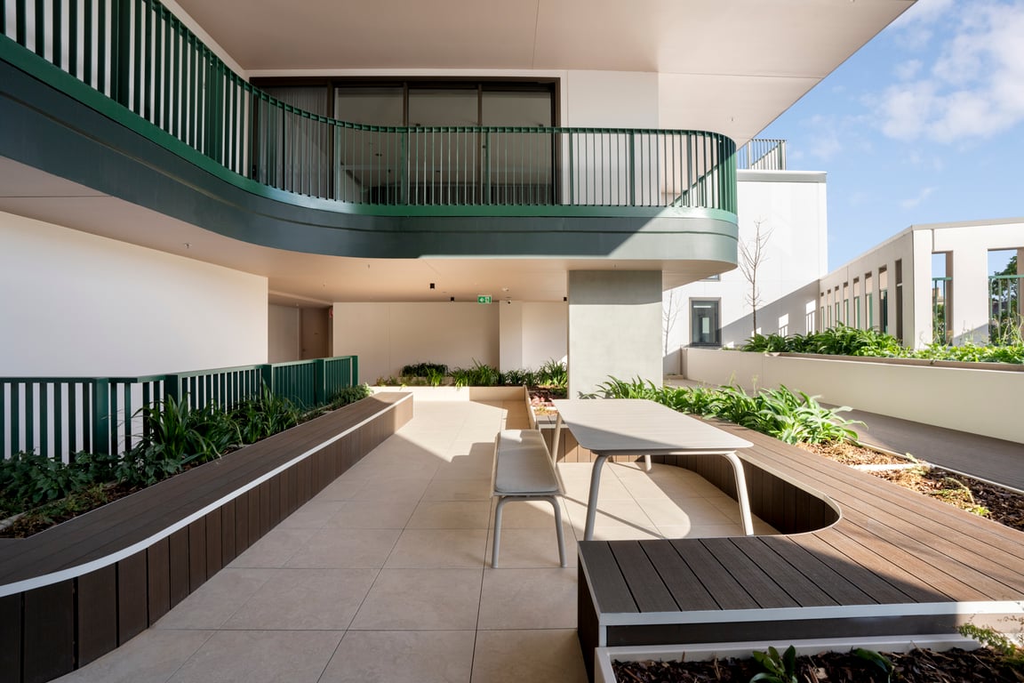 Bayview Canopy @ The Fareham | 2Bed 2Bath 1Car