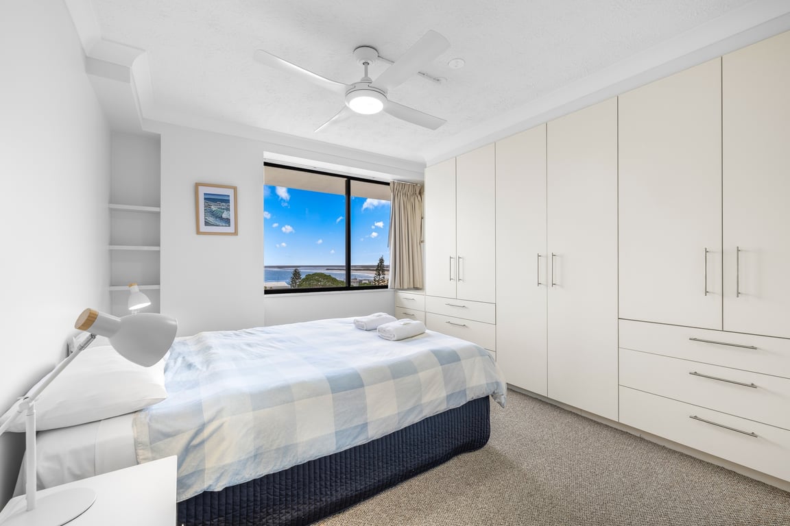 3 Bedroom, Ocean Views, 3 Queen Beds