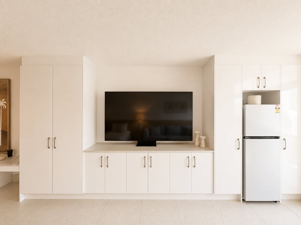 Sun View Triple Studio Apartment