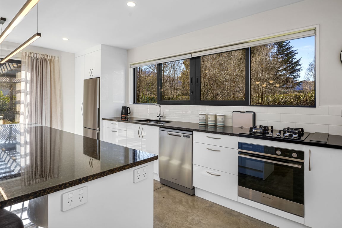 Luxury Hideaway on Argelins 