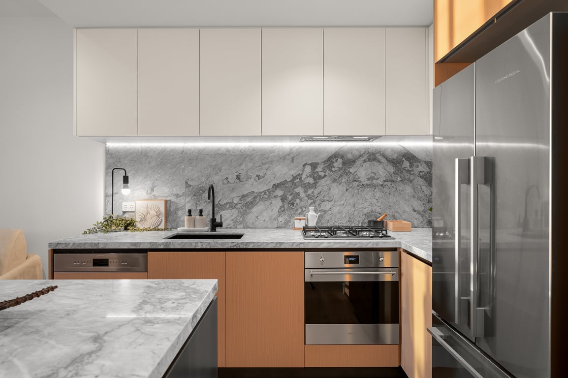 The Palais Peek Retreat @ 333STK