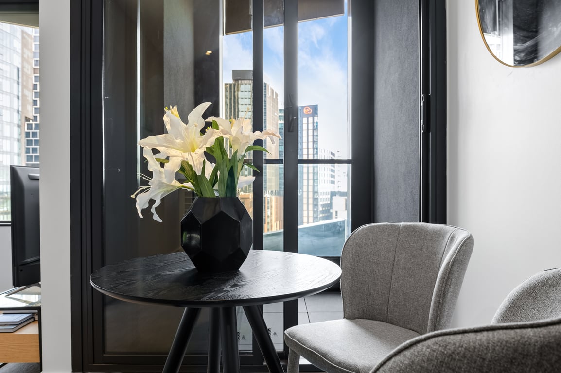 Welcoming CBD Park Views Retreat! 1 Bedroom | 1 Bathroom | Free Parking