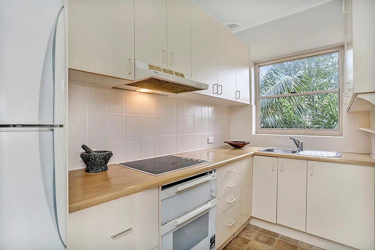CLIFT - Balmain Basic Pad | Trendy Harbourside Village Living