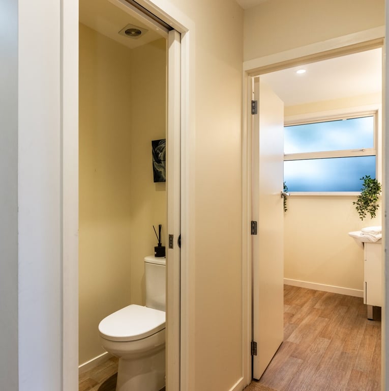 Great Lake Getaway - Your Spacious Taupo Retreat