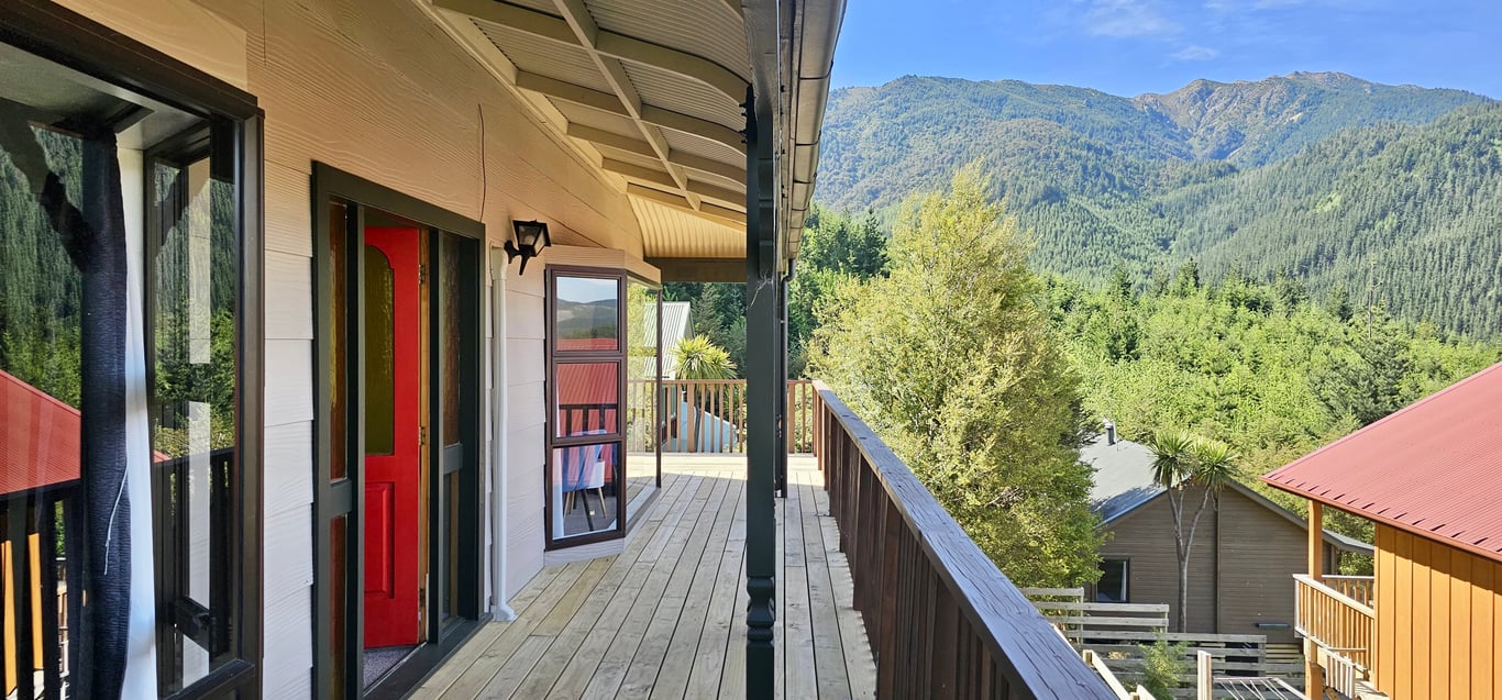 28 Acheron Heights (Pet Friendly) 