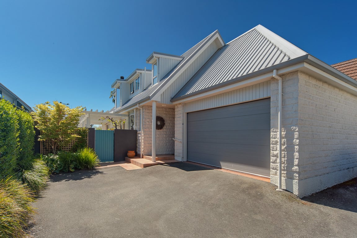 Queen's Garden Villa