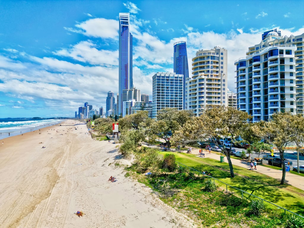 1 Bedroom Ground Apartment