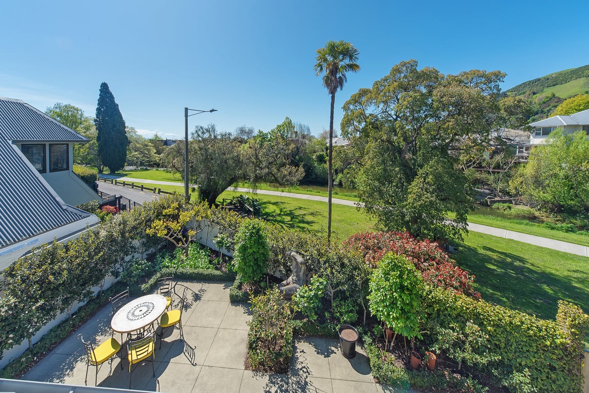 Queen's Garden Villa