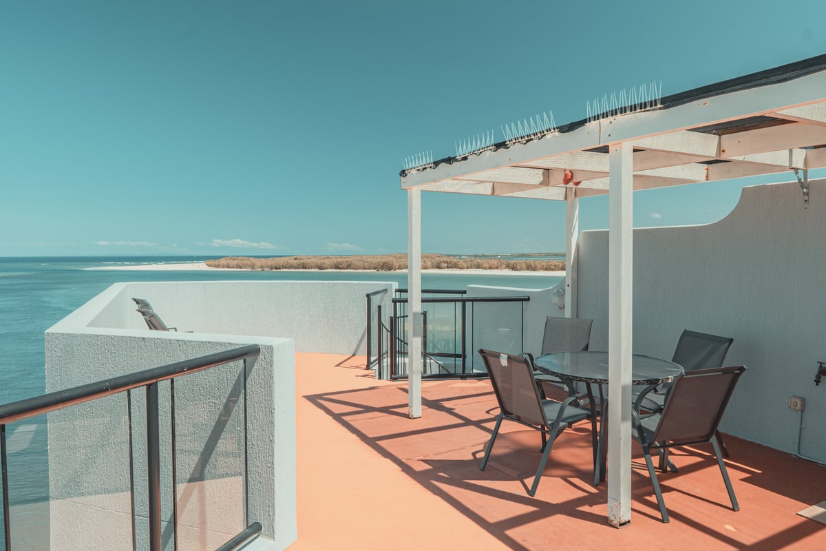 Executive 1 Bedroom Waterfront Rooftop