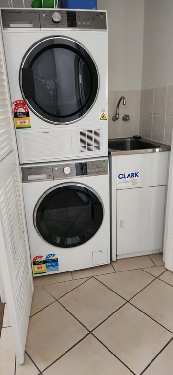 2 Bedroom Premium National Park Ocean View Apartment